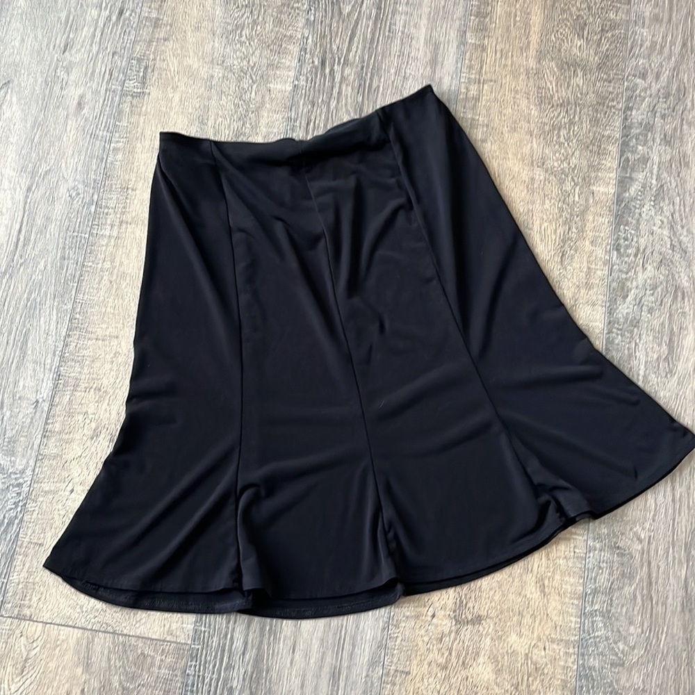Cato Brand Ladies Small Black Skirt Youth 14/16~EUC-Ladies Small 5 For $25 item